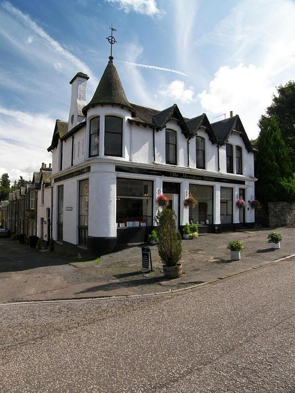 The Merryburn - Rooms And Courtyard Studios Dunkeld Værelse billede